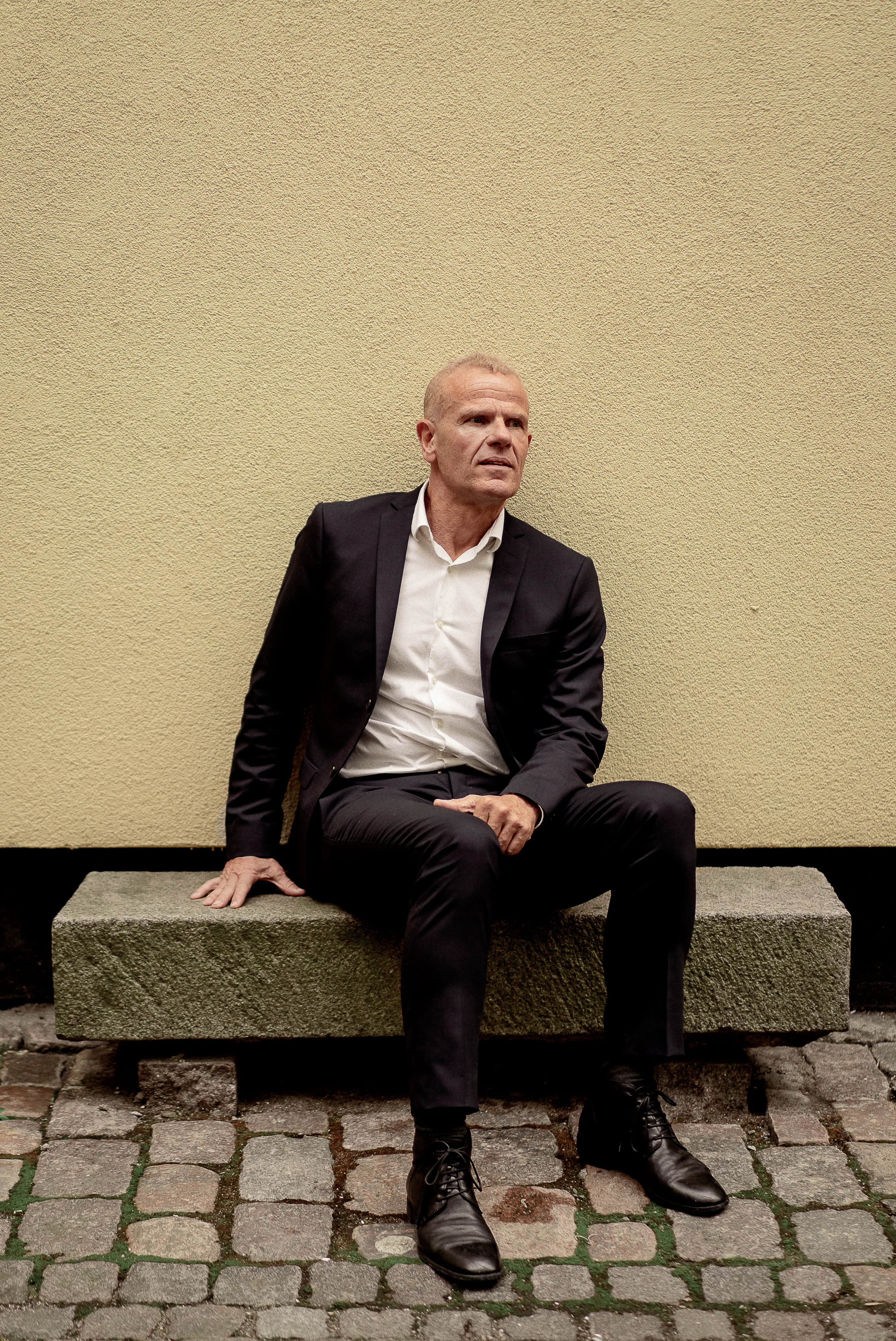 Kapitel 6: Nogen sladrede om det mest hemmelige. Og så begyndte ...
