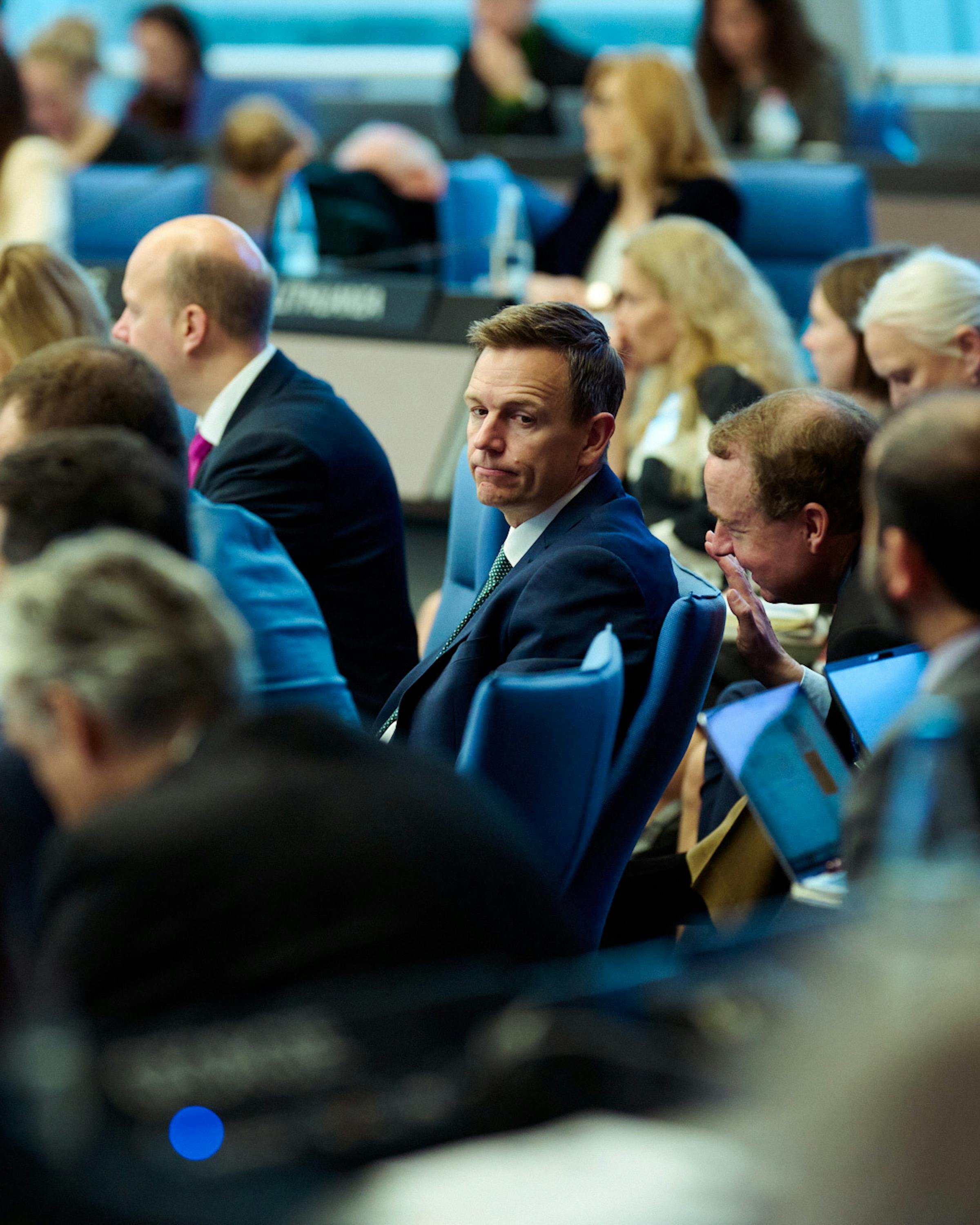 S for Stoklund, Socialdemokratiet og stramninger.