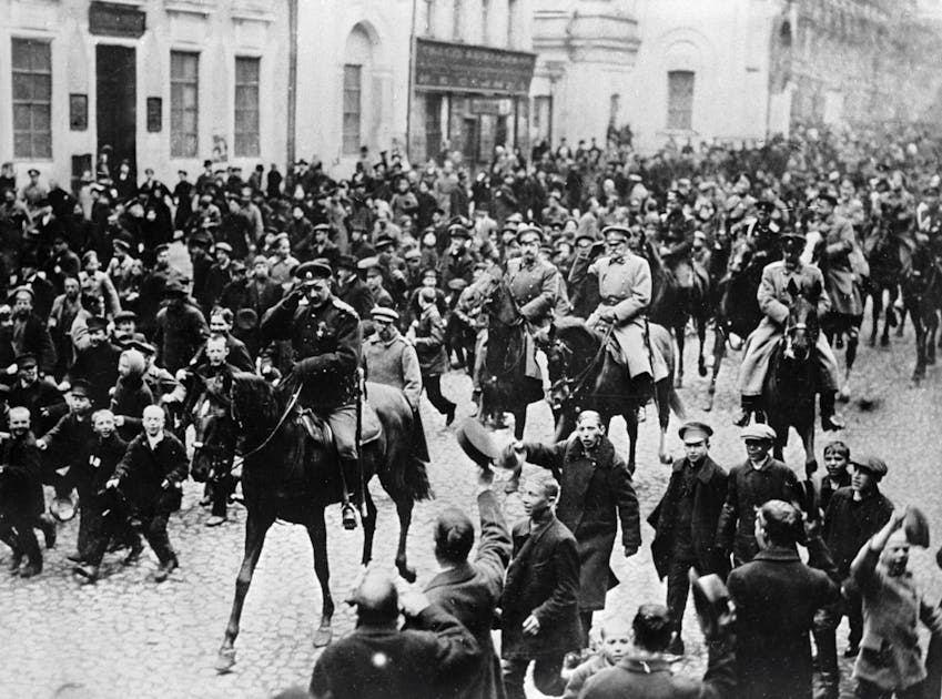 Февральская революция 1917. Февральский переворот 1917 года. Революция февраль 1917. 27 Февраля 1917 года Февральская революция.